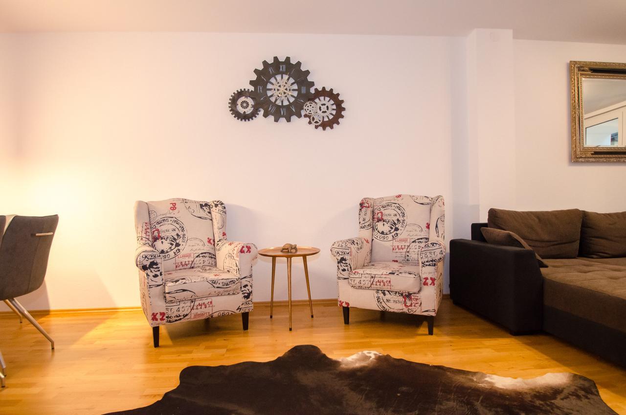 Penthouse Seven By All In One Apartments Zell am See Exterior foto